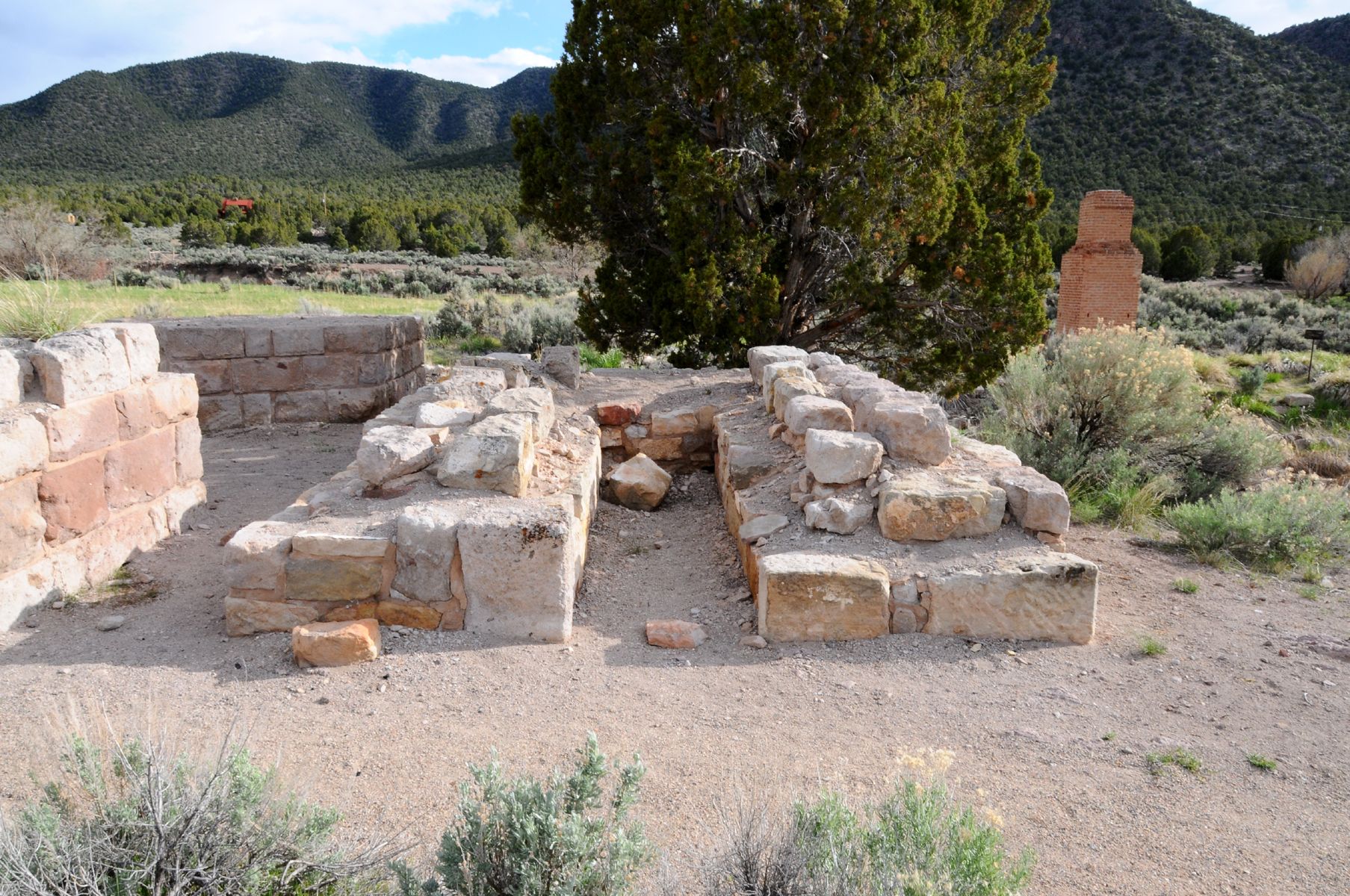 DSC_7022 Old Iron Town Utah.jpg