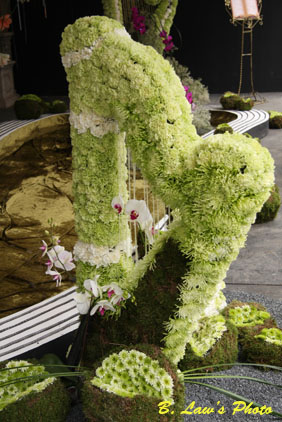 201103
