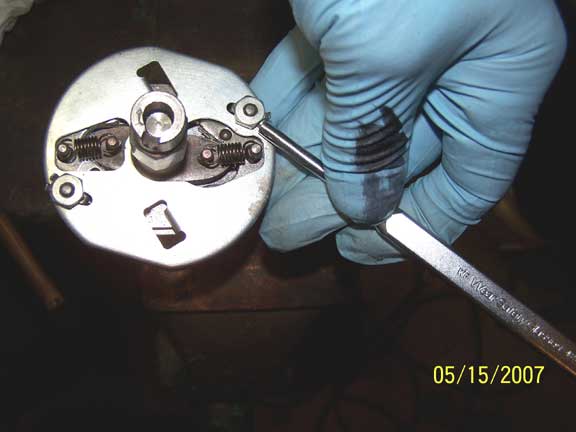 216 distributor after setting lock w.jpg
