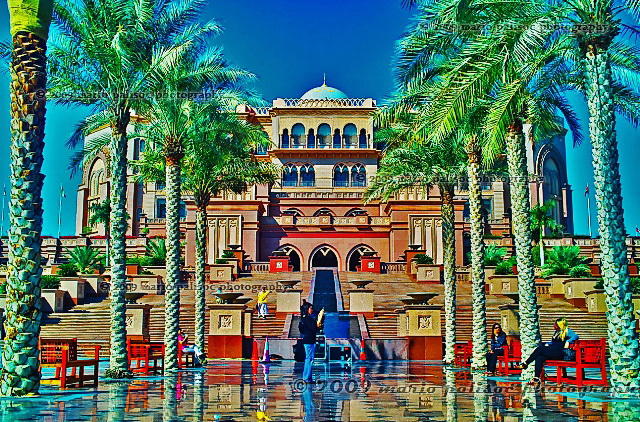 Emirates Palace.jpg