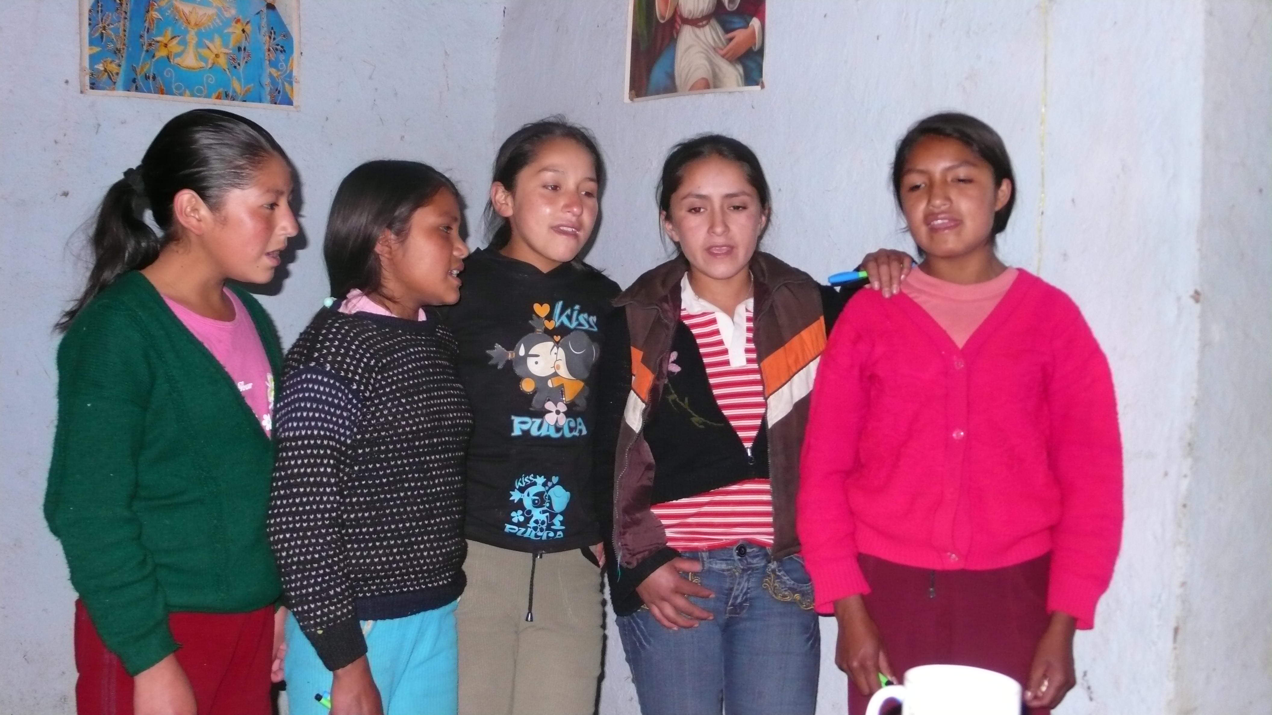 Chumush youth singing for the gringos