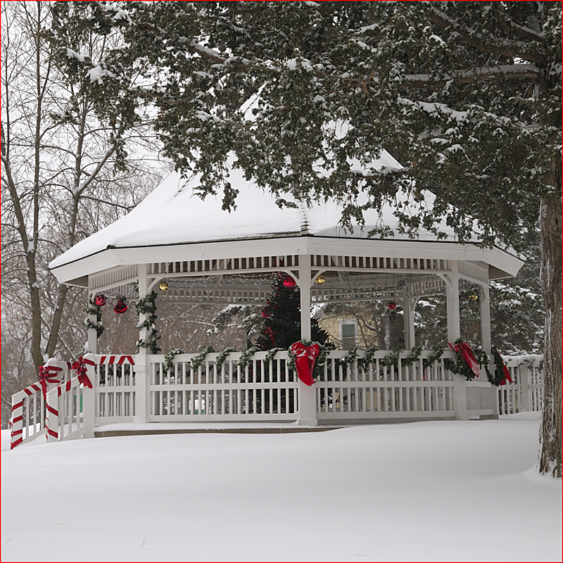 Small Town Gazeebo