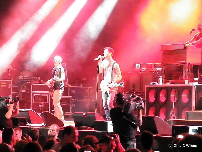Adam Levine & Maroon 5