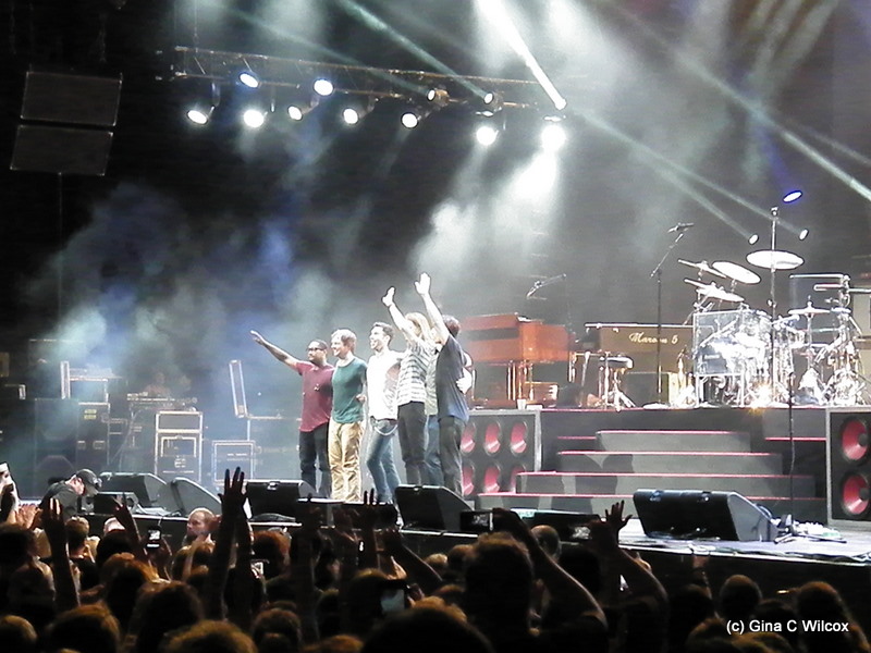 Adam Levine & Maroon 5