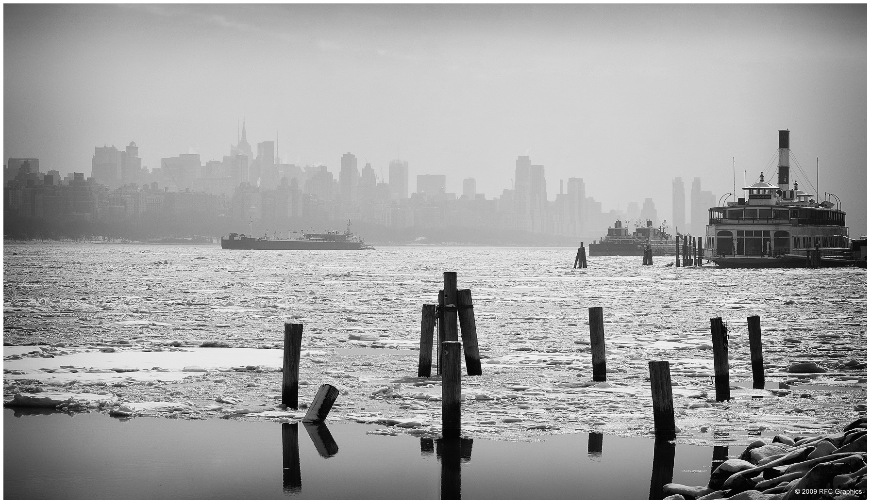 Ice on the Hudson