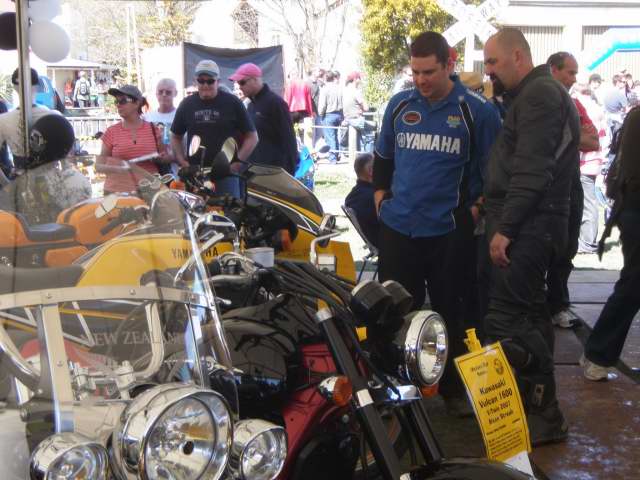 090913 Nat Motorcycle Show 036.JPG