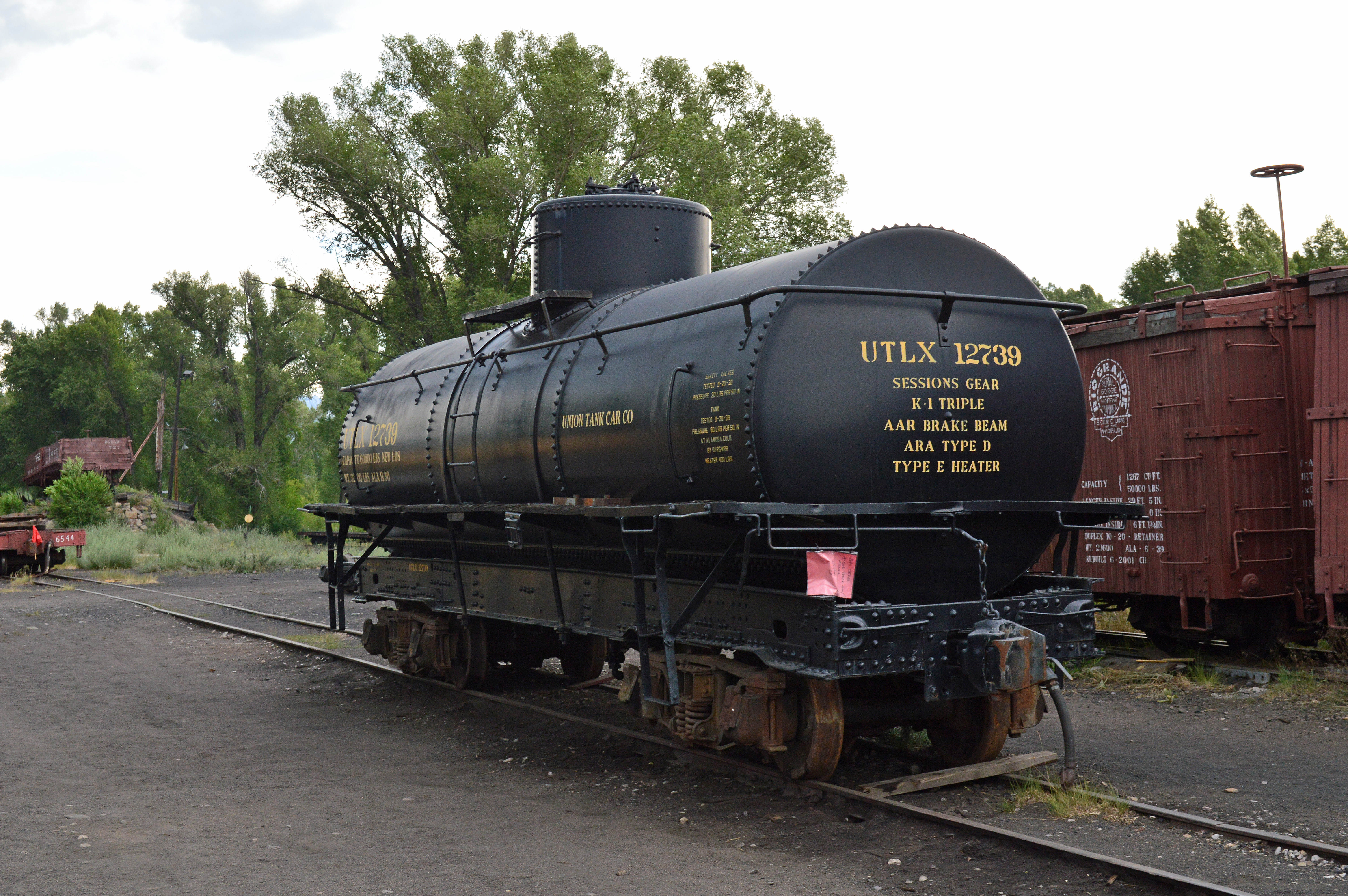 17 Union Trank Car Co narrow gauge tank car