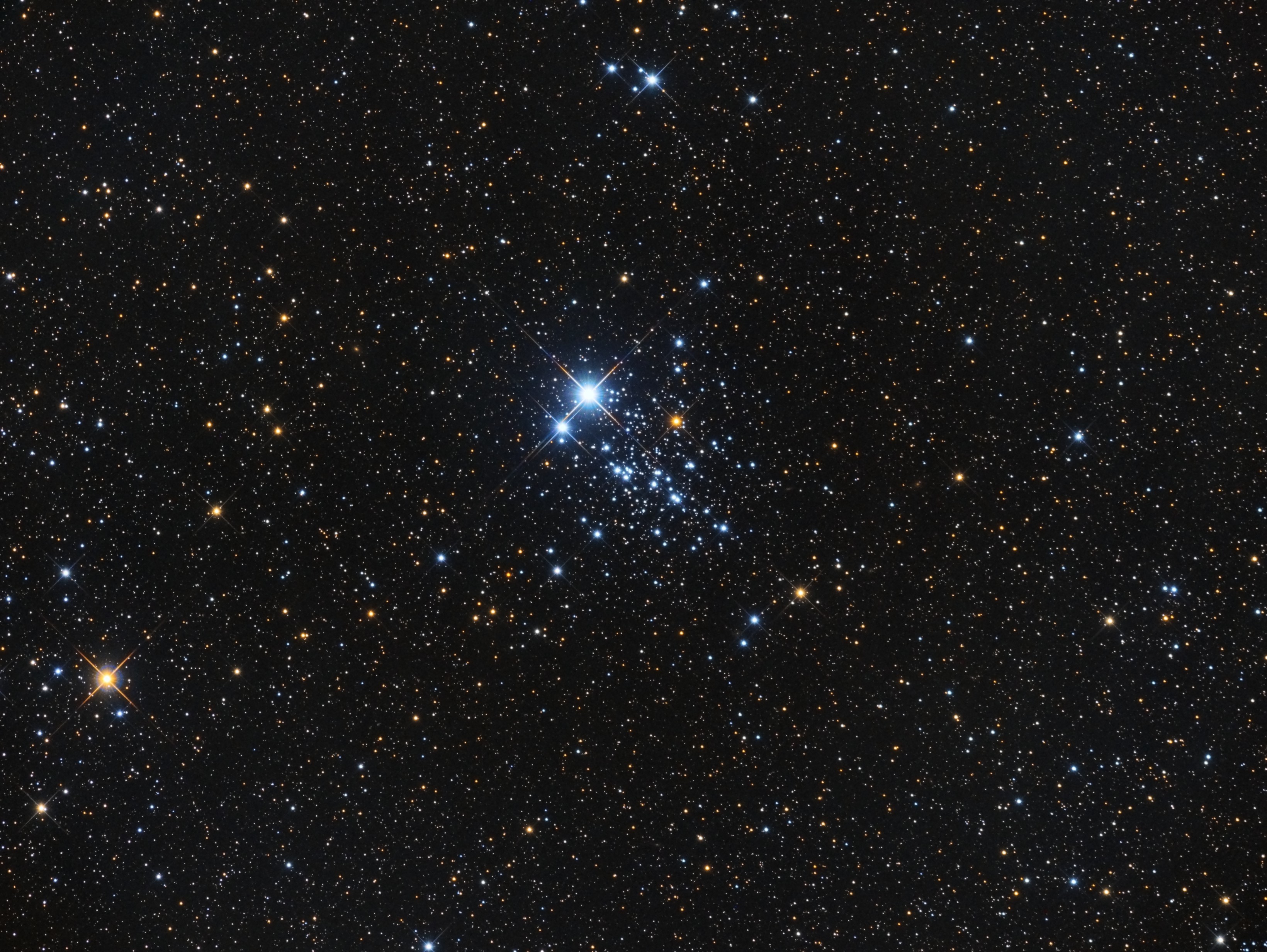 NGC457