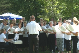 United Choral Group rehearsing