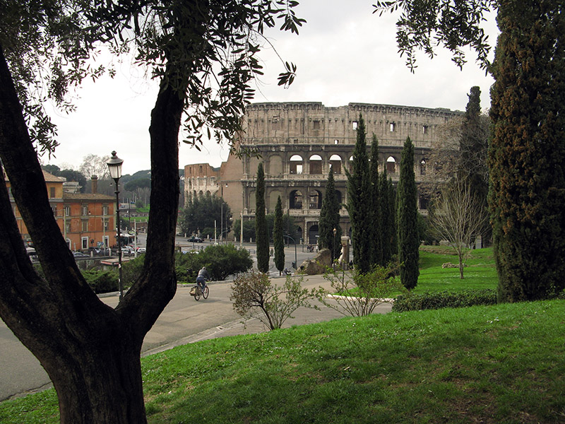 The Coliseum from Parco Traiano7312