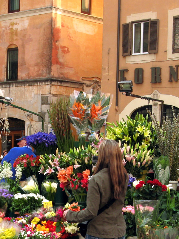 Buying flowers on Campo de' Fiori7333