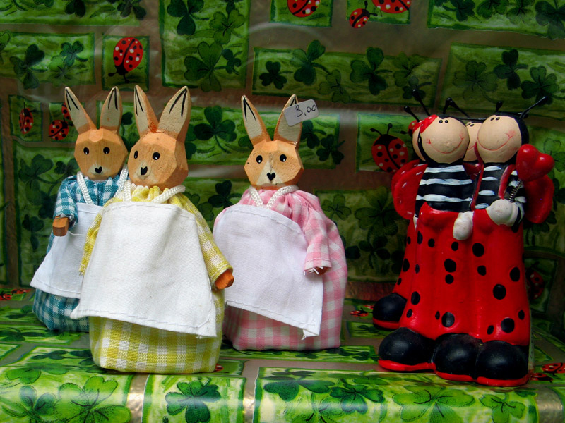 Bunnies and bugs in a shop window7380cr