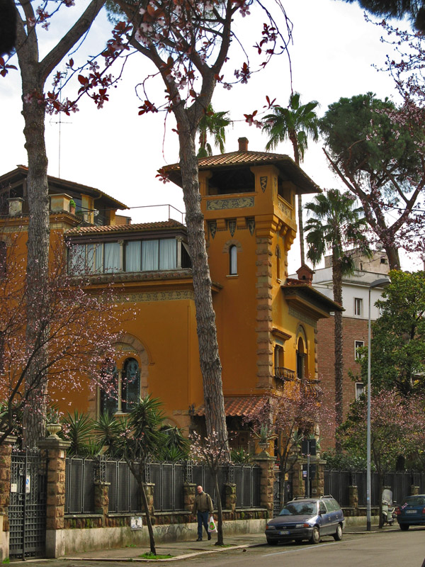 Tuscan style house on Via Serchio9960