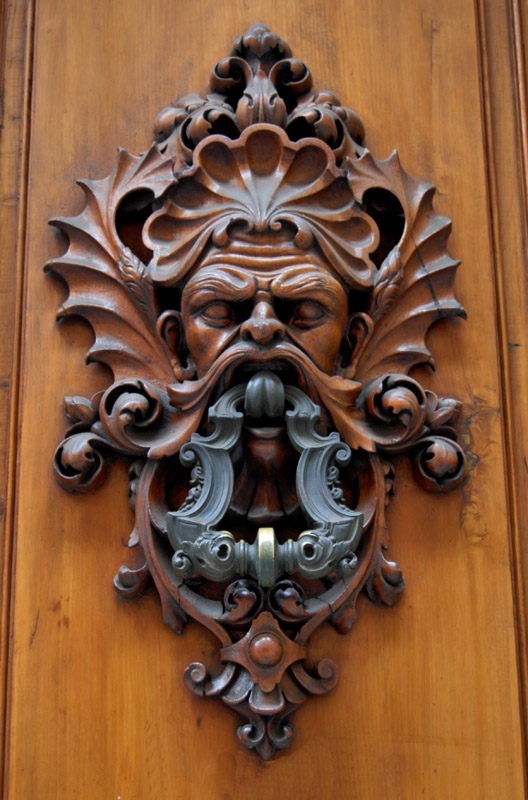Door Ornament on Via di Benci3979