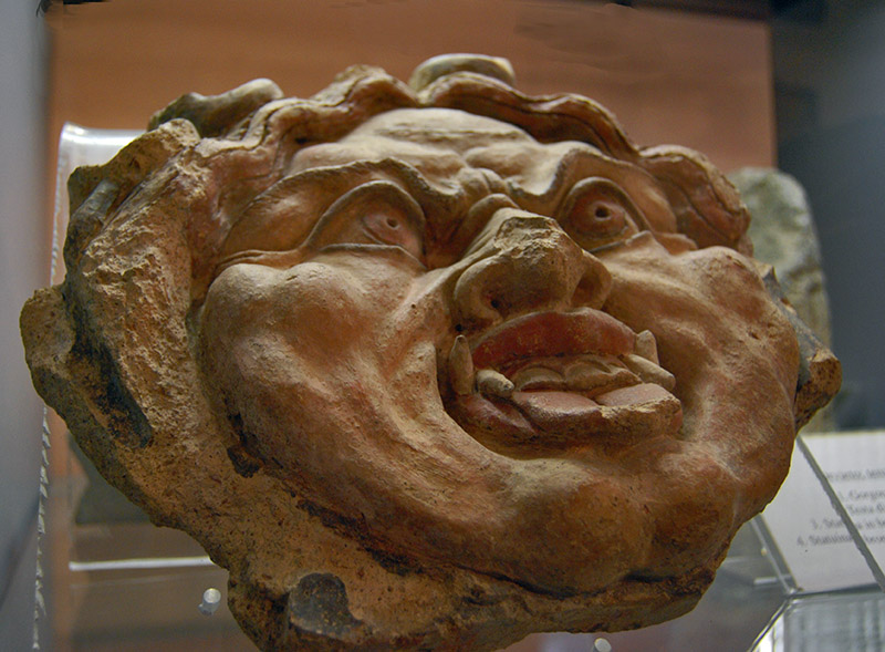 Etruscan Funny Face4244