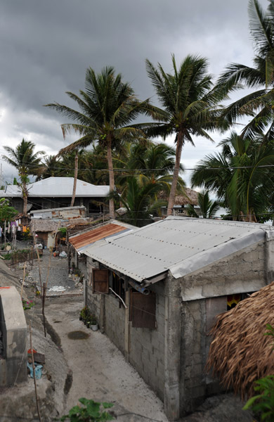 Roadside village north of Pasuquin