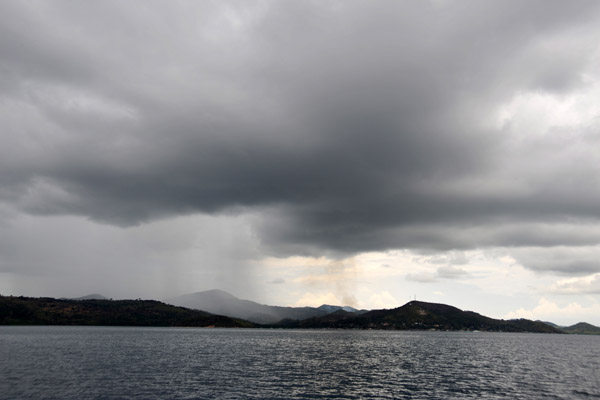 As we arrive at Culion, a big storm hit the island and it was showery all afternoon