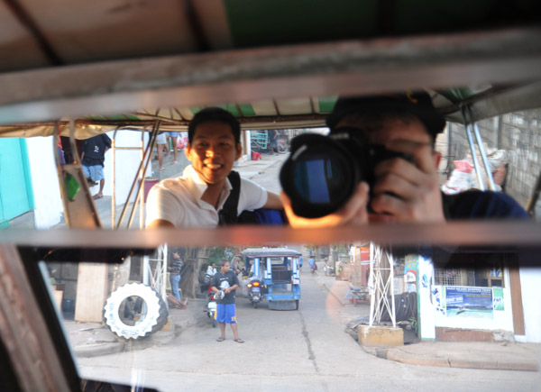 Riding a tricycle back to Mount Tapyas Hotel for 20 pesos