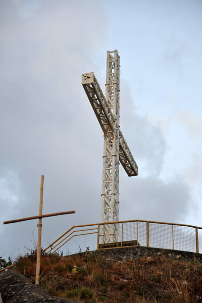 Cross on Mount Tapyas