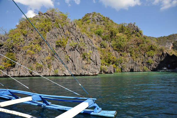 Sailing along the west coast of Coron Island