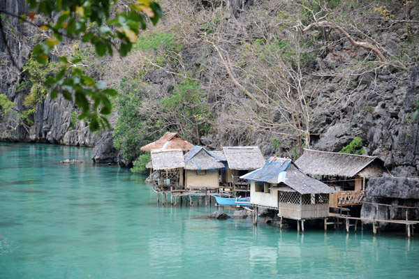 The cove at the Kayangan Lake trailhead