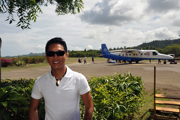 Dennis at El Nido Airport