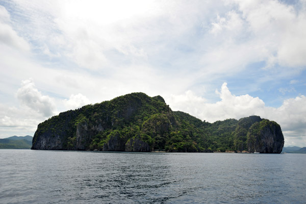 Lagen Island