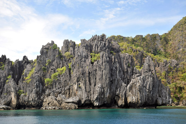 Stone formations typical of the El Nido area, Miniloc Island
