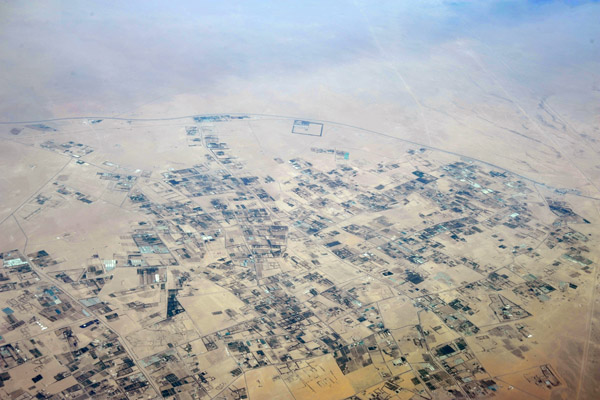 Agriculture in the far north of Kuwait along the road to Basra