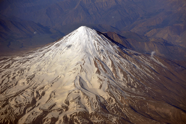 Mount Damavand, Iran (5670m/18602ft)