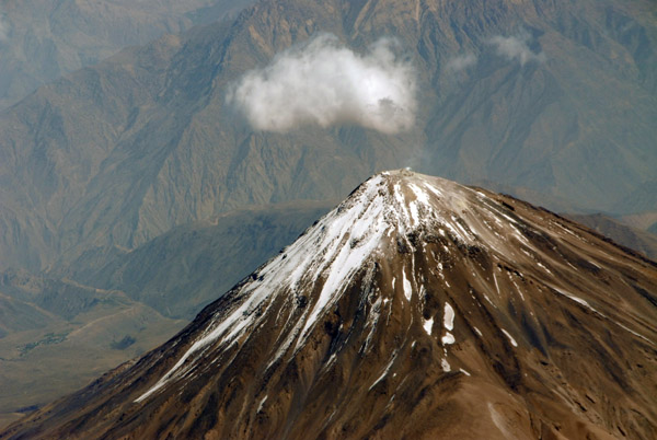 Mount Damavand, Iran (5670m/18602ft)
