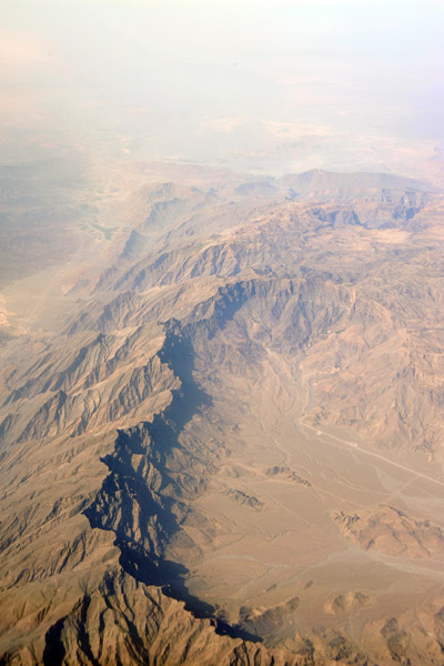 Ridge separating Nakhl from Nizwa, Oman