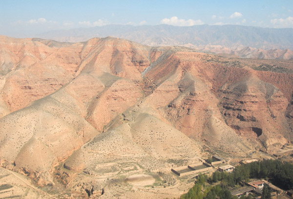 On approach to Xining Caojiabao Airport (XNN)