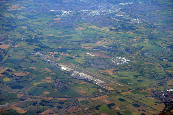 East Midlands Airport (EGNX)