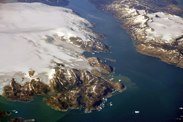 Southeast Greenland fjord (N60 43.4/W042 48.4)