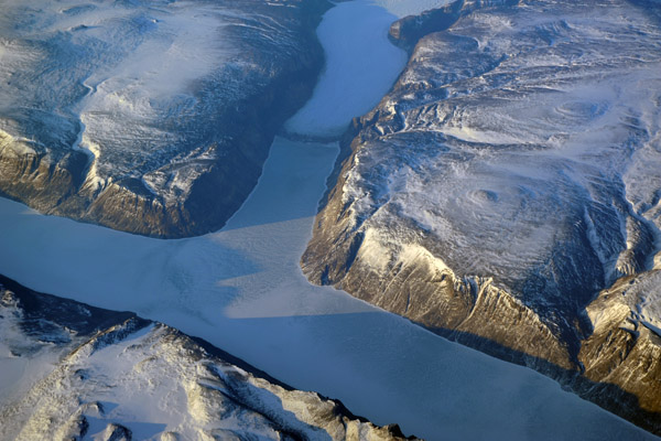Glacier entering the fjord east of Thule, Greenland (N77 06.8/W066 20.5)