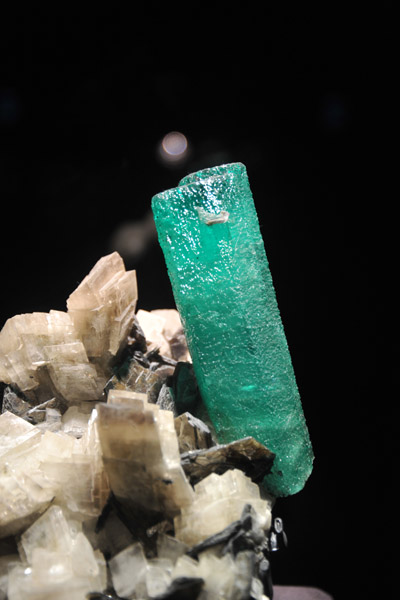 1869 carat emerald crystal