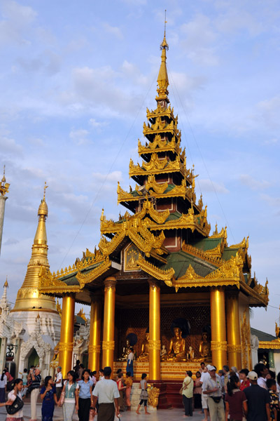 There are dozens of smaller temples surrounding the main stupa
