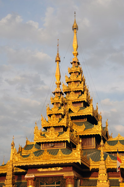 Burmese-style roofs of the Konagamana Shrine