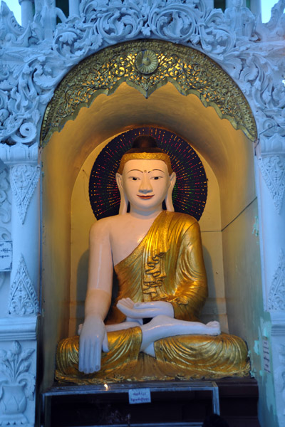 Seated Buddha, Shwedagon Paya