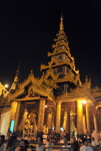Temple in the southeast corner of Shwedagon Paya