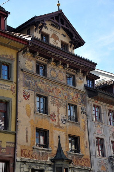 House dated 1530, Weinmarkt, Luzern