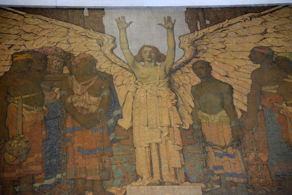 Lincoln Memorial south mural - Emancipation by Jules Guerin (center portion) - The Angel of Truth bestows freedom to the slaves