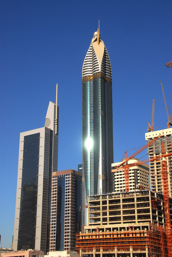 21st Century Tower, Rose Rotana Hotel