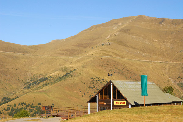 Far West ski lodge, Coll de la Botella, Arinsal