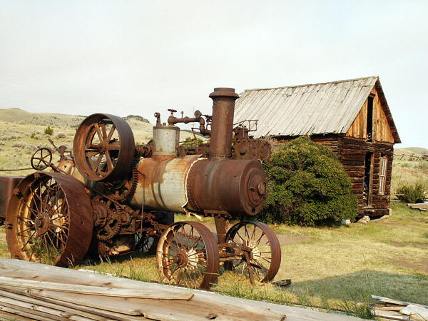 Rusting old steam-driven tractor, Nevada City