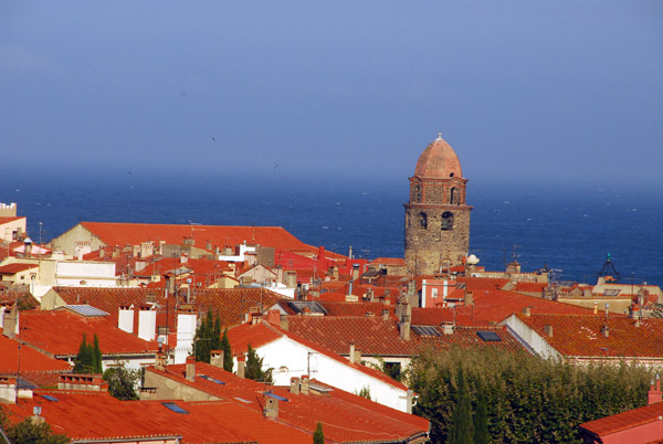 Rooftops of Collioure, tower of Notre Dame des Anges, Mediterranean Sea, Collioure