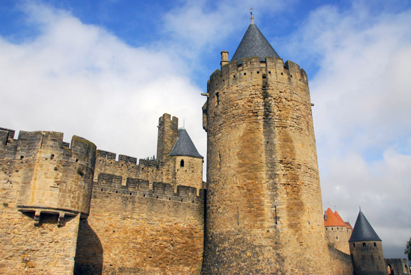 Tour de la Vade (outer wall), Tour de Balthazar (inner wall), Carcassonne