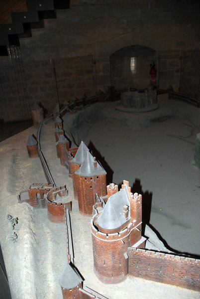Model of the Tour du Trésau and Porte Narbonnaise