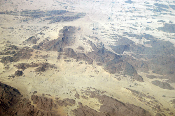 Algerian Sahara - Jebel Seimane (23 57N/006 13E)